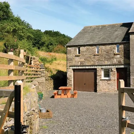 Goswick Hall Bowland Bridge
